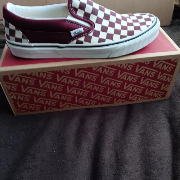 Brand New VANS Classic Slip-On Checkerboard Tennis Shoe 👟 - Picture 2 of 14